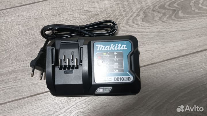 Шуруповёрт makita df333 новый