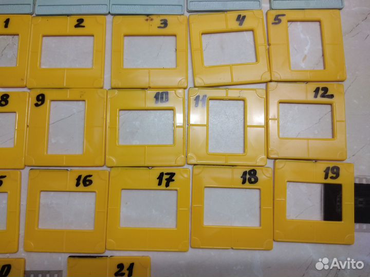 Рамки для слайдов. Винтаж СССР. 37 шт