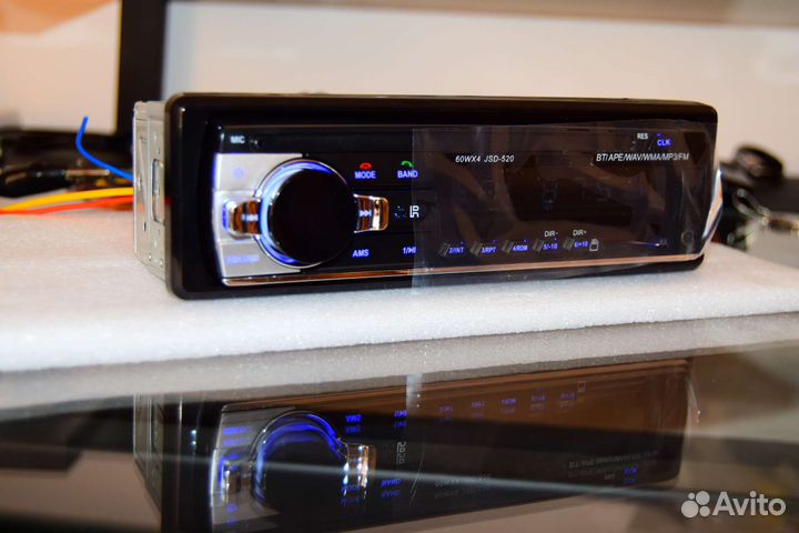 Автомагнитола 1 дин,блютуз,usb,гр.связь,aux