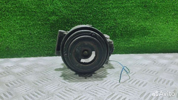 Компрессор системы кондиционирования Mercedes-Benz