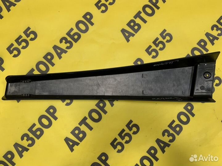 Накладка на стойку левая Renault Megane 2