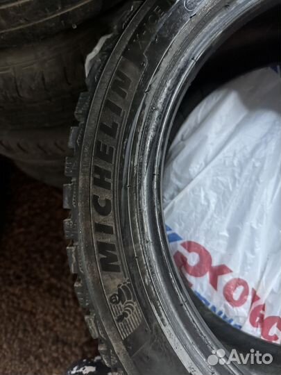 Michelin X-Ice North 4 205/50 R17 93T