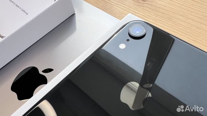 iPhone Xr, 128 ГБ