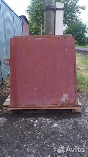 Мусорный контейнер бу