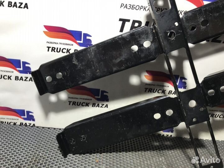 1850026 Кронштейн ящика акб Daf XF106