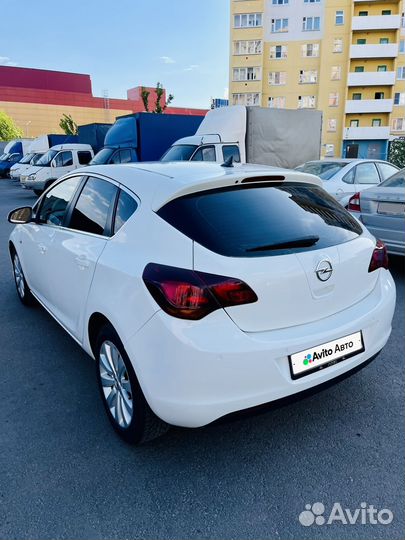 Opel Astra 1.6 AT, 2012, 180 500 км