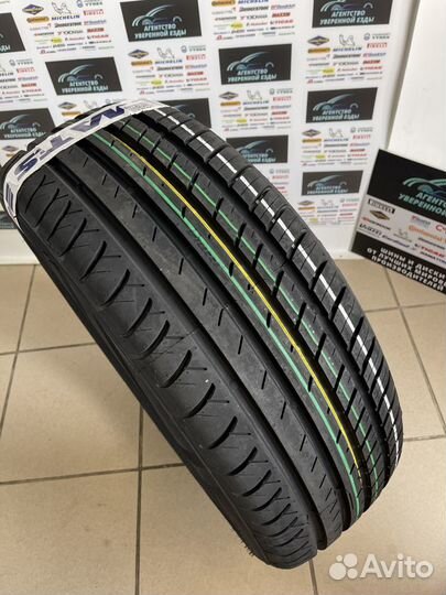 Viatti Strada Asimmetrico V-130 195/50 R15 82V