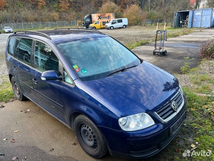Volkswagen Touran 1 I 2003-2010 на запчасти