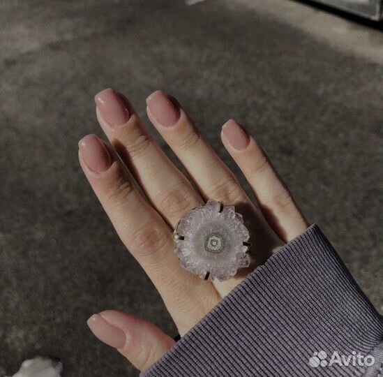 Маникюр с покрытием гель-лак