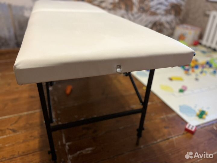 Кушетка для массажа