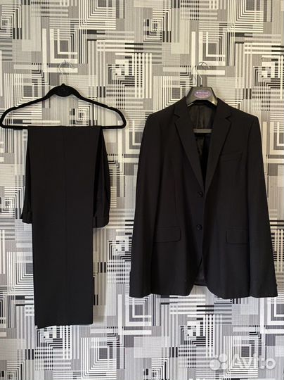 Костюм-пиджак и брюки