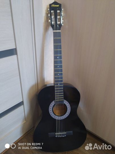 Классические гитары новые