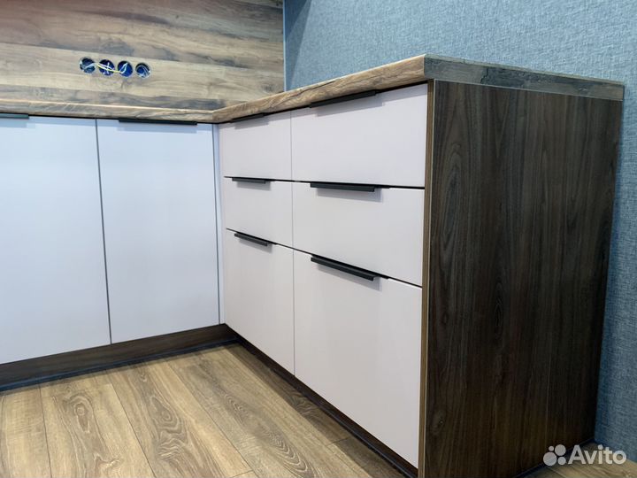 Кухня П-образная (цена за весь гарнитур) ксп:31135