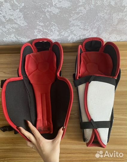 Хоккейные щитки Bauer Vapor x60 13 размер