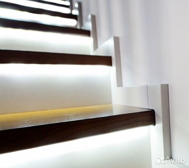 Подсветка лестницы с датчиками движения