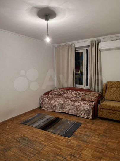 Комната 25 м² в 2-к., 12/12 эт.