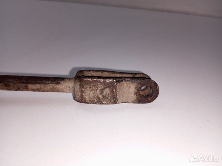 Трос стояночного тормоза задний Mazda Bongo SS28M