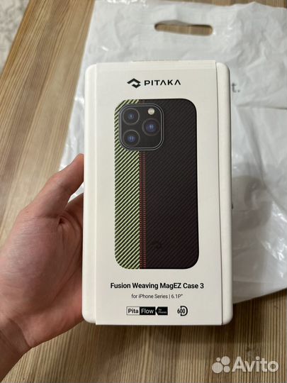 Чехол на iPhone 14 pro pitaka