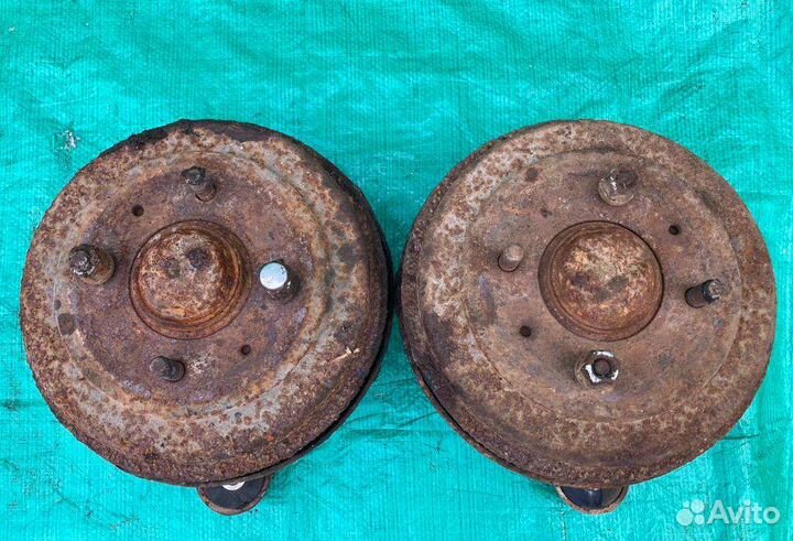 Задние кулаки Hyundai Elantra 3