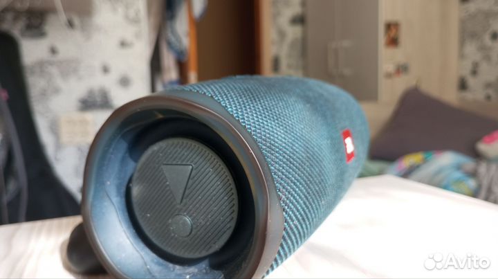 Колонка JBL Charge 4