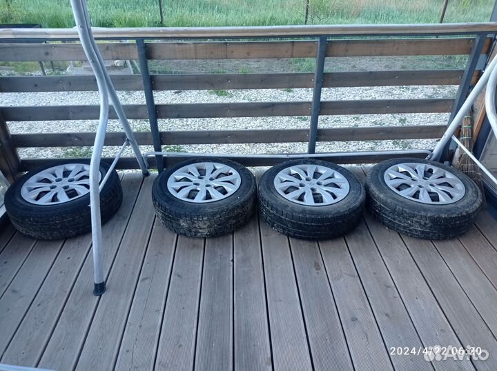 Зимняя резина 185 65 r15 с дисками и колпаками