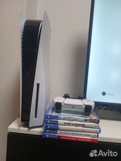 Продажа пс5 с 38 играми и двумя геймпадами