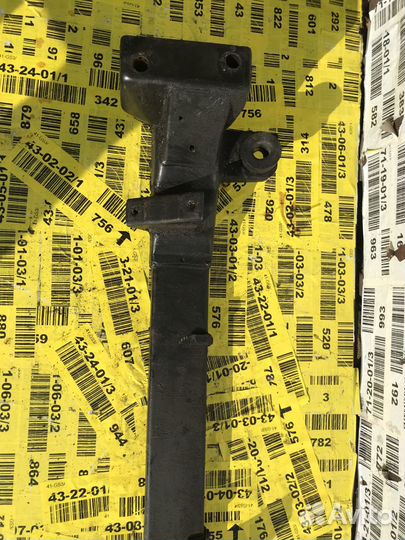 Подрамник балка Jaguar S-type ягуар с тайп