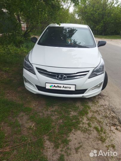 Hyundai Solaris 1.6 AT, 2015, 215 000 км