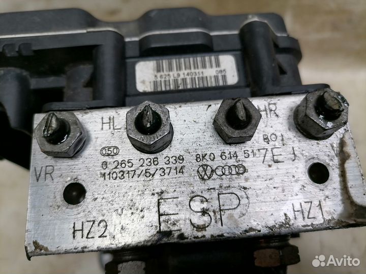 Блок ABS Audi A4 B8 8K2 8K5 8K0614517E