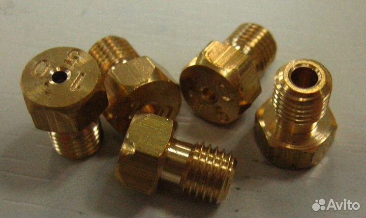 Форсунка (жиклер, сопло) d 150 М6 (резьба 0,75)