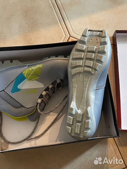 Лыжные ботинки 38 размера