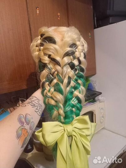 Плетение кос или афрокосы