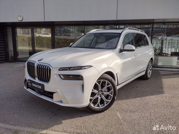 BMW X7 3.0 AT, 2022