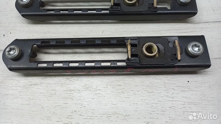 Механизм регулировки ремней безопасности Opel Omeg