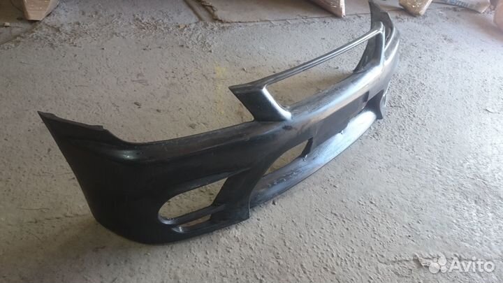 Toyota Altezza Бампер передний TRD