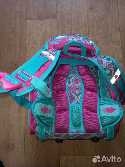 Продам школьный рюкзак