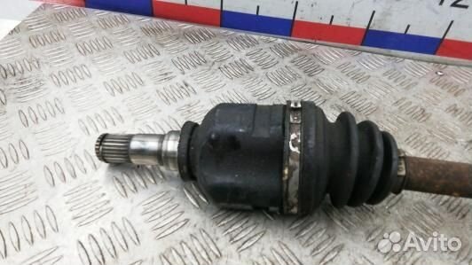 Привод передний левый toyota auris E150 (PUK09KS01