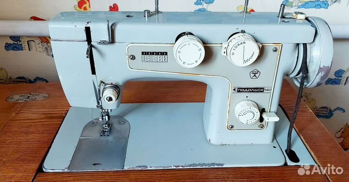 Швейная машинка подольск 142