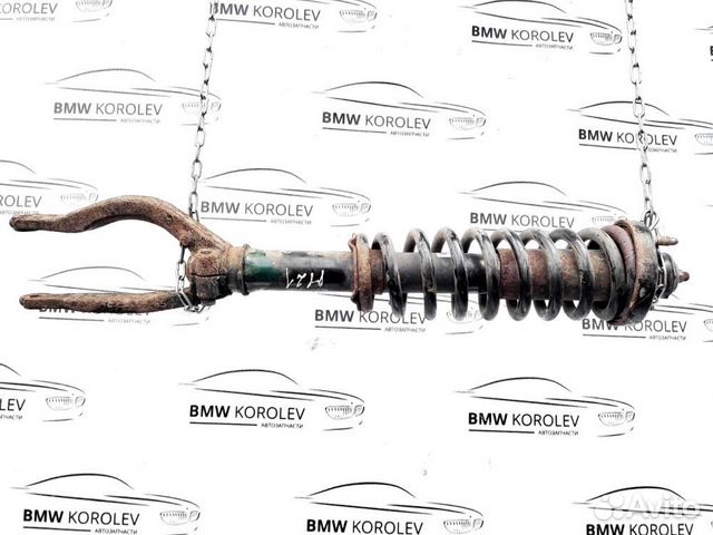 Амортизатор передний правый Honda CR-V