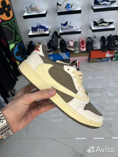 Кроссовки Nike travis scott