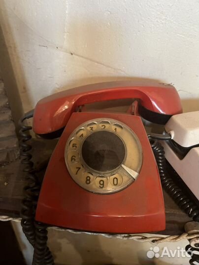 Старый телефон
