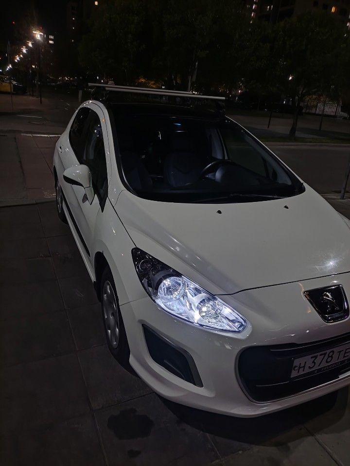 Peugeot 308: фото владельца