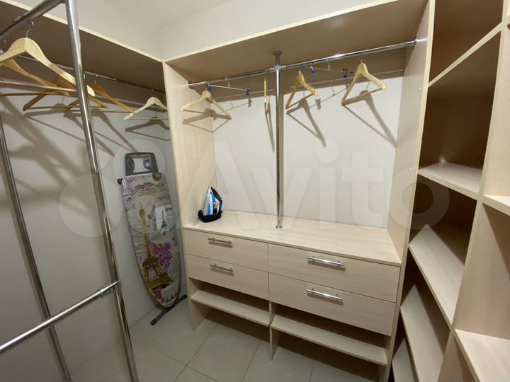 1-к. квартира, 40 м², 9/9 эт.