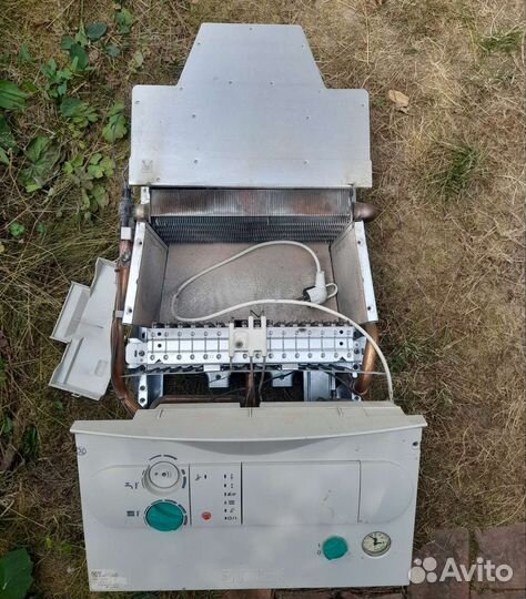 Запчасти на газовый котел vaillant atmomax