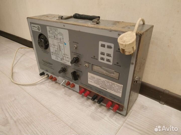 Нептун-устройство для проверки простых защит