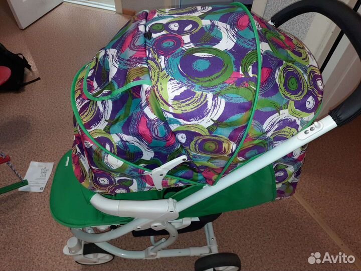 Прогулочная коляска как новая