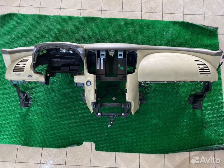 Дефлектор воздушный прав. Infiniti Fx35, Fx37, Fx5