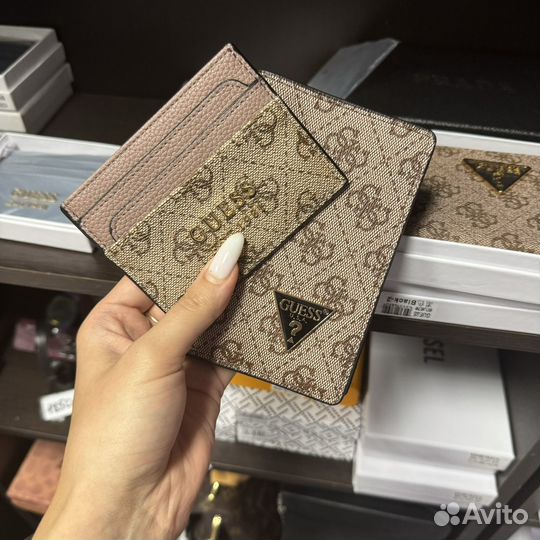 Обложка и Картхолдер Guess