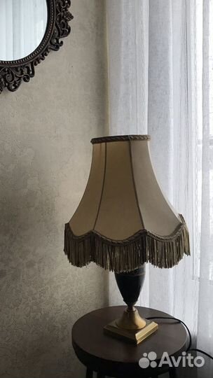 Лампа настольная
