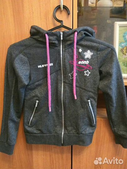 Костюм спортивный